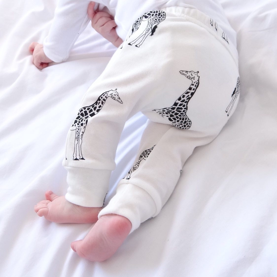 Milk Giraffe Print Child & Baby Leggings