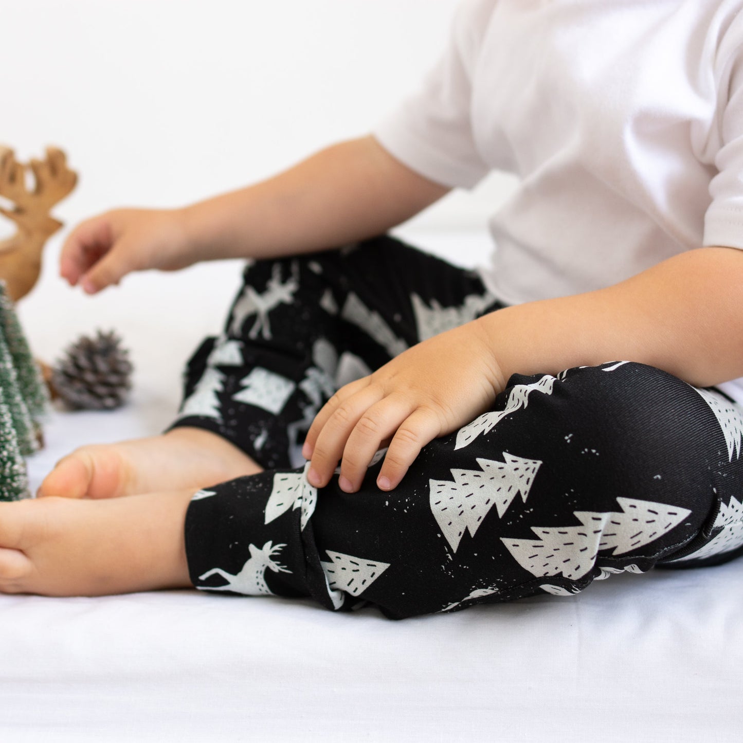 Festive Forest Leggings