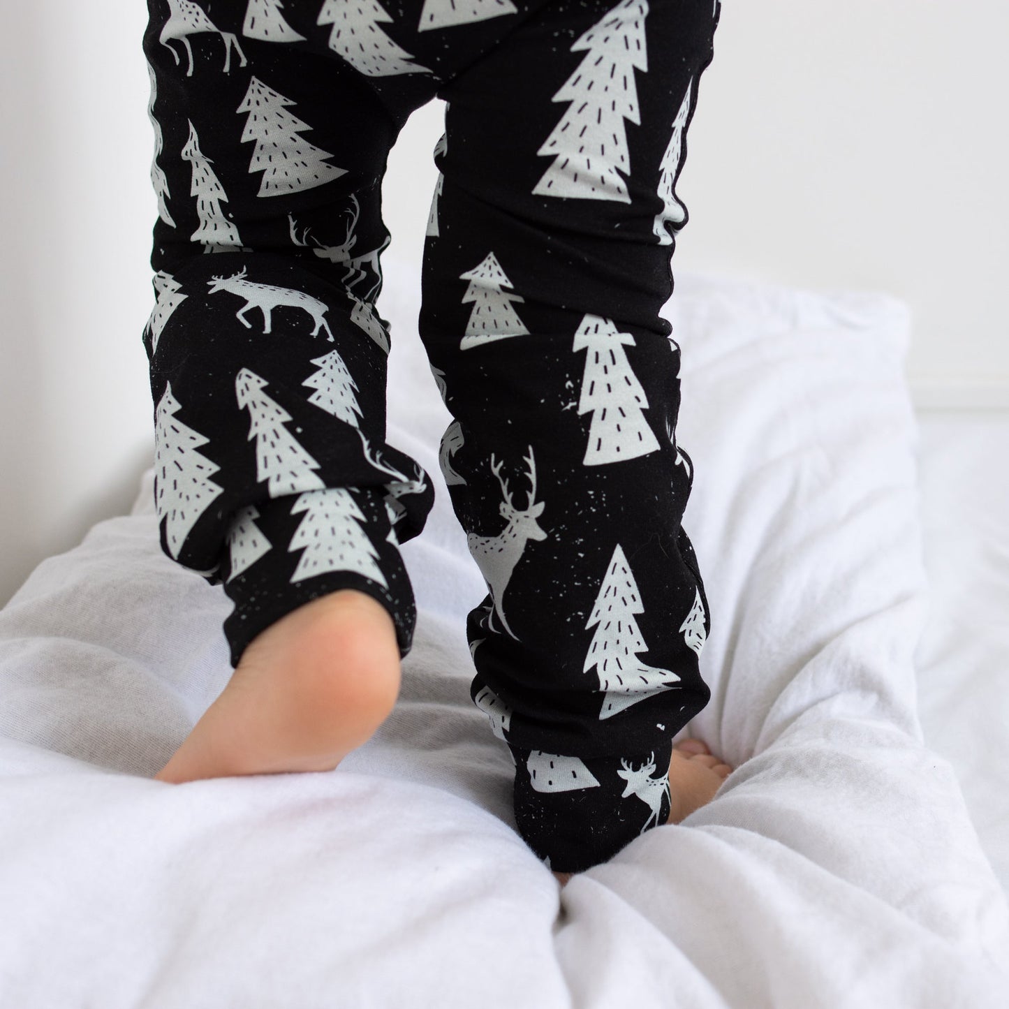 Festive Forest Leggings