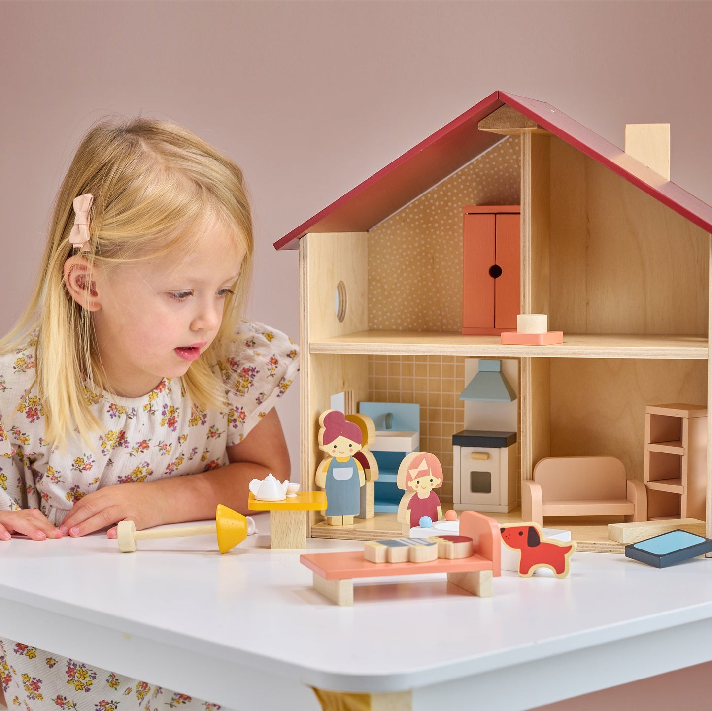 Poppets Dolls House