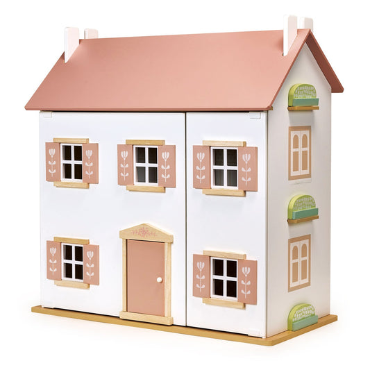 Clover Dolls House