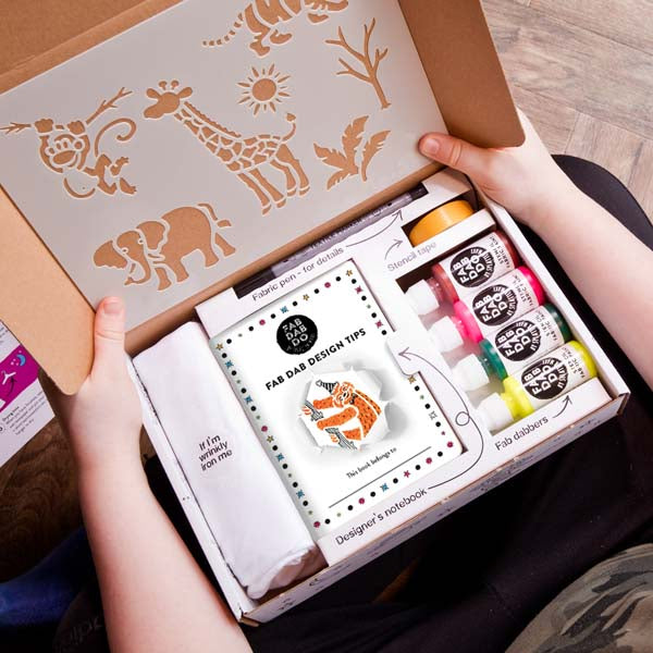 Animals in the Jungle T-Shirt Painting Craft Box