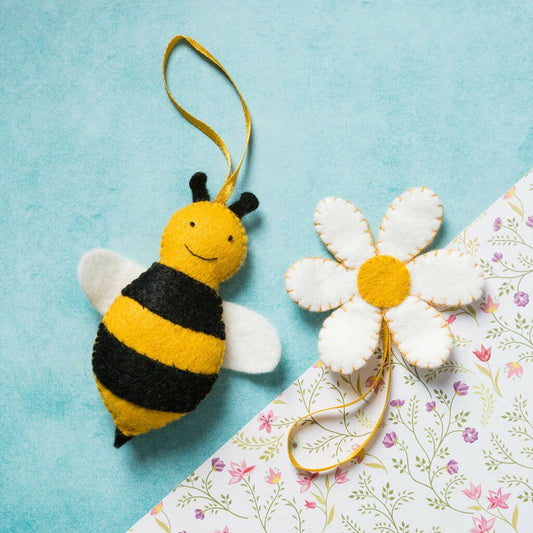 Bee And Flower Mini Kit - Toys & Games - The Present King