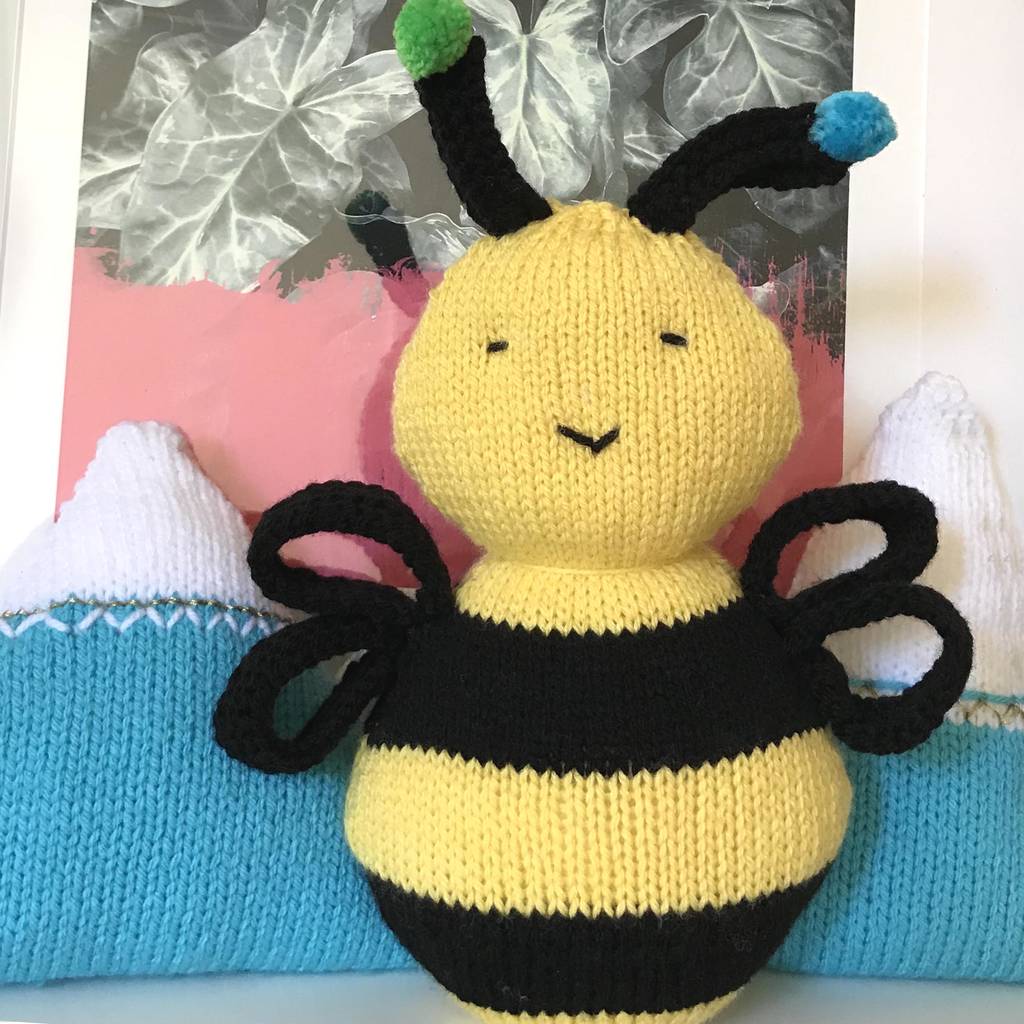 Bee Happy Cushion Pdf Knitting Pattern, Yellow - Home & Garden - The Present King