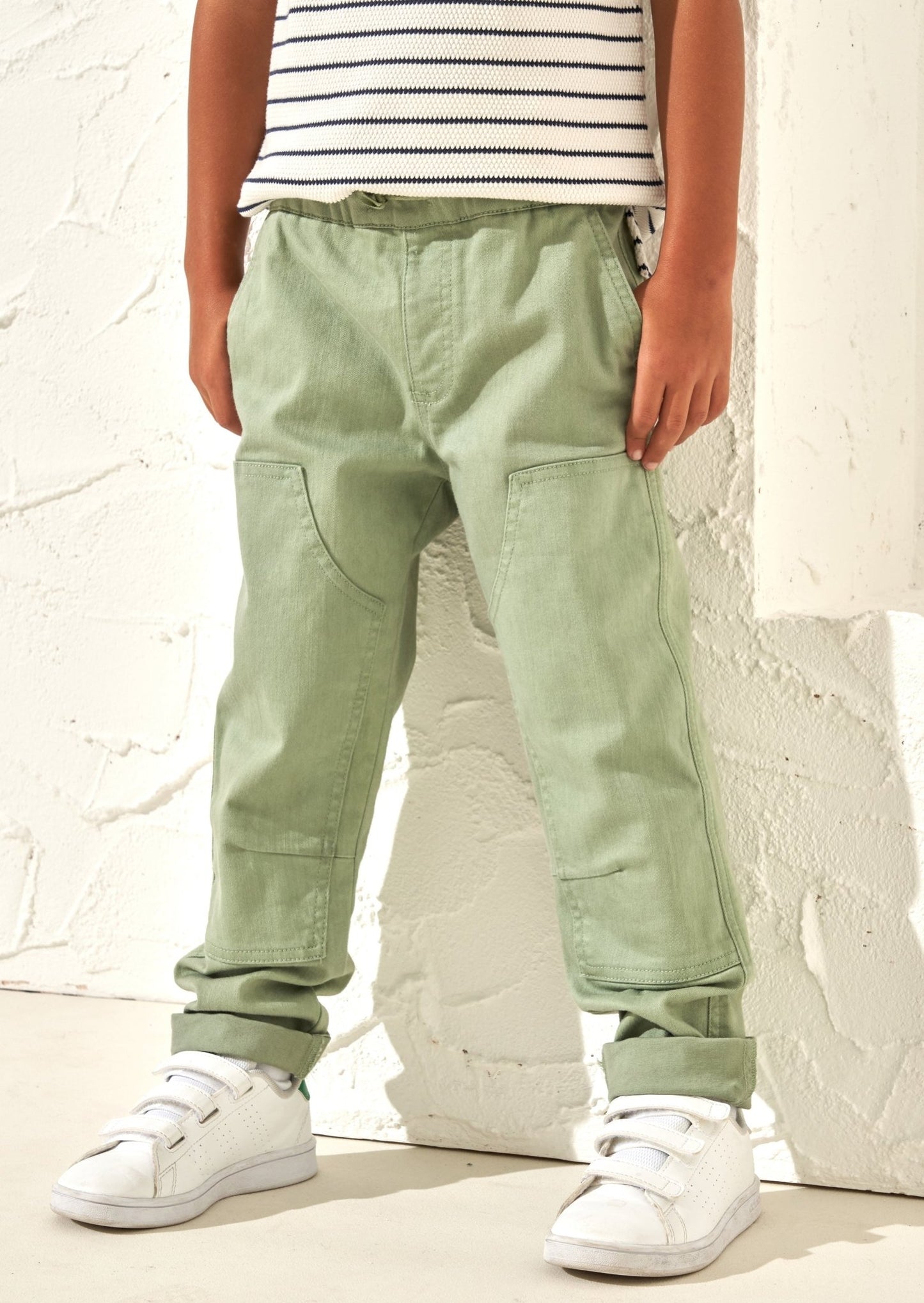 Boys Green Trousers - Clothing & Accessories > Clothing > Trousers & Jeans - The Present King