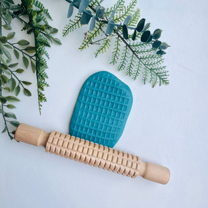 Curiosity Corner - Small Honeycomb Wooden Rolling Pin