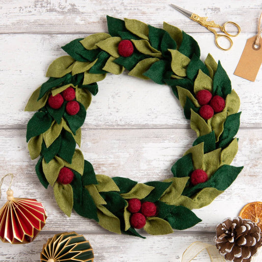 Christmas Berry Wreath Felt Craft Kit - Toys & Games - The Present King