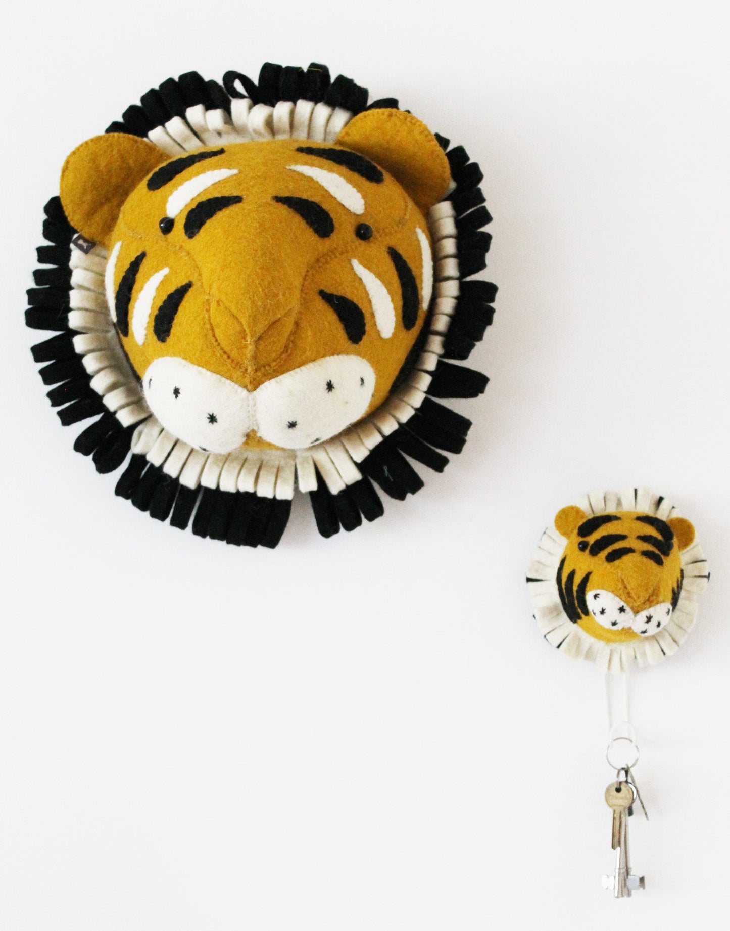 Tiger Head Coat Hook