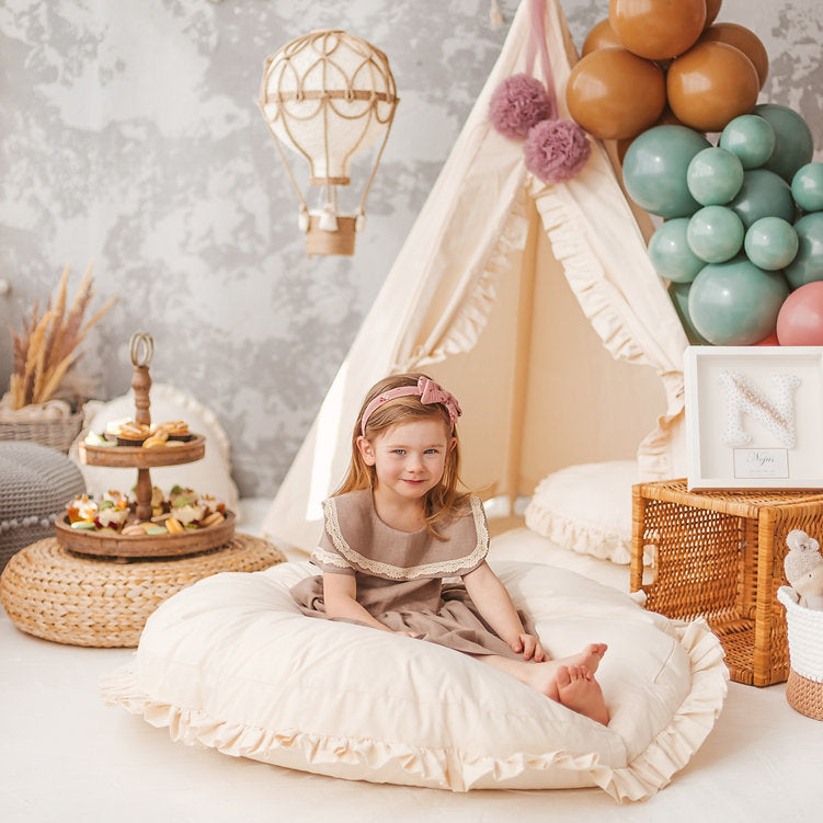 MINICAMP Teepee Tent for Kids With Ruffled Trim