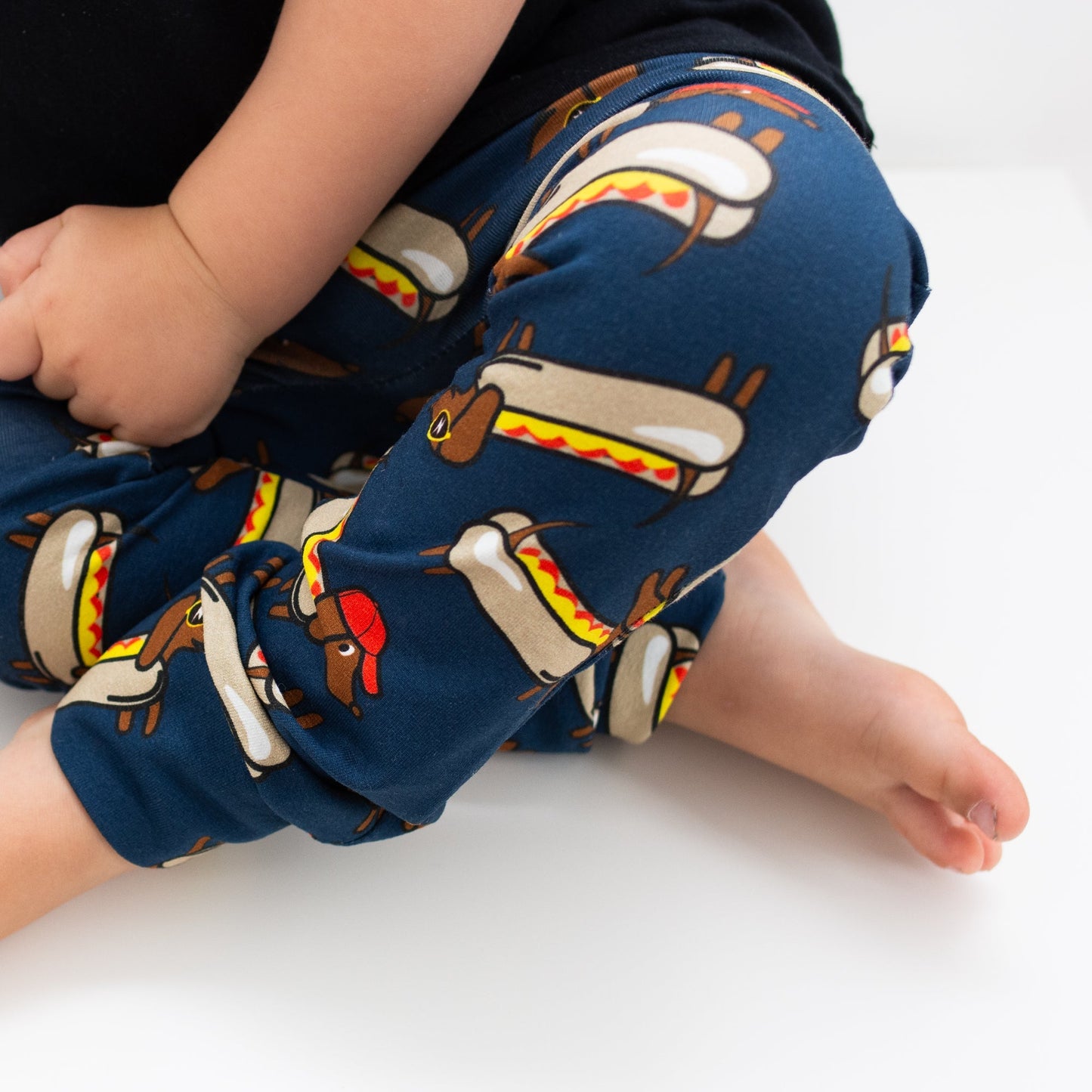 Hot Dog Leggings - Clothing & Accessories - The Present King