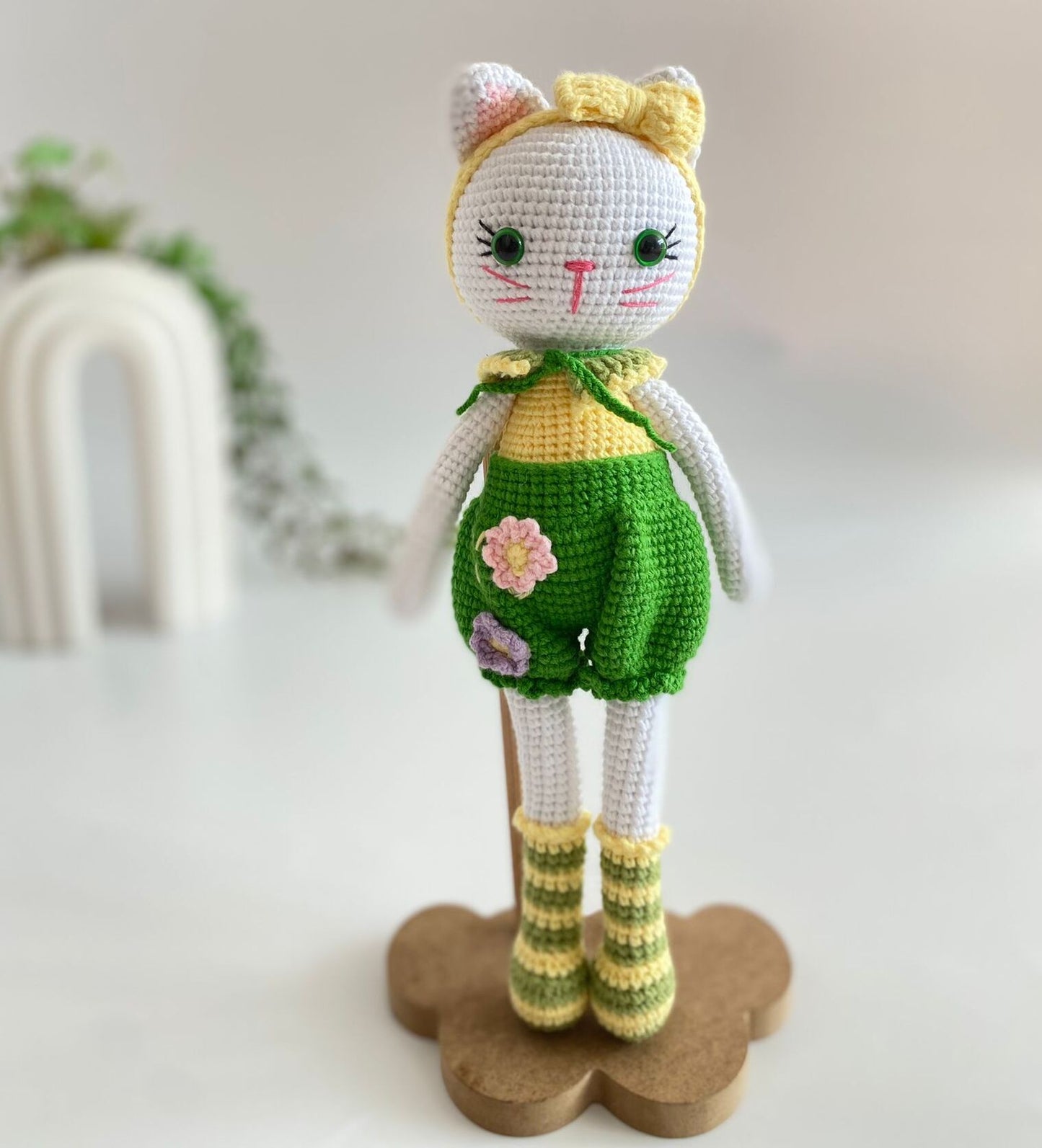 Handmade Crochet Cats For Children, Blue/Green/Pink/White/Yellow