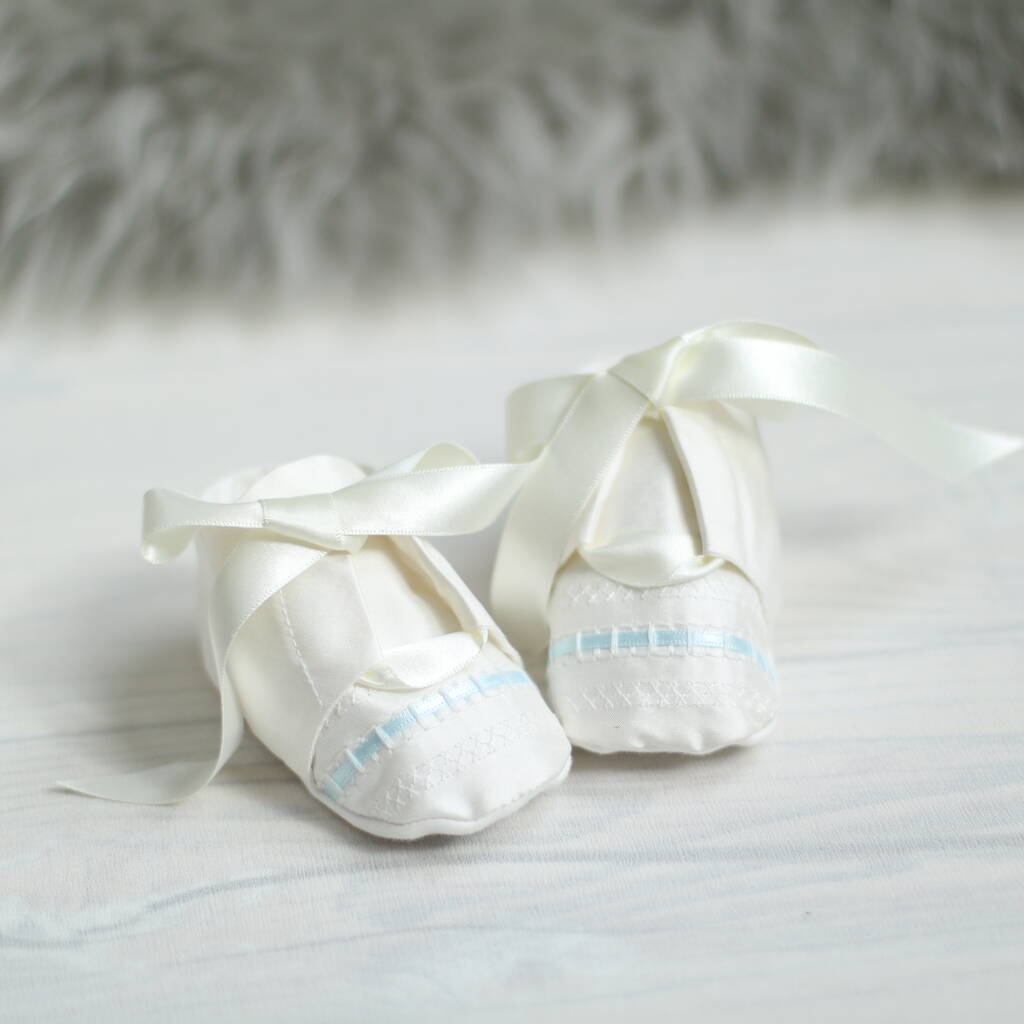 Boys Christening Booties 'Venice', Ivory