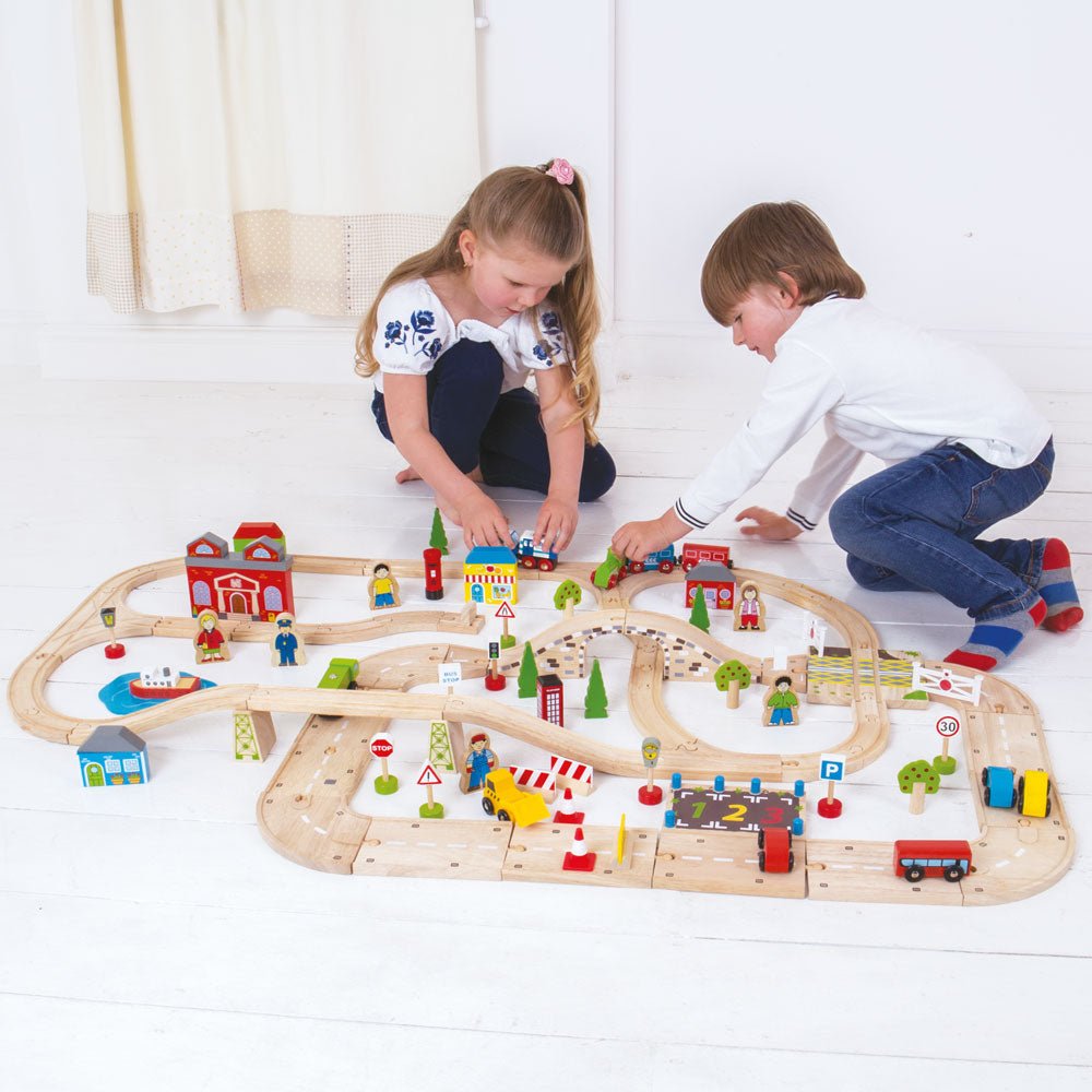 City Road and Railway Set - ELLIE