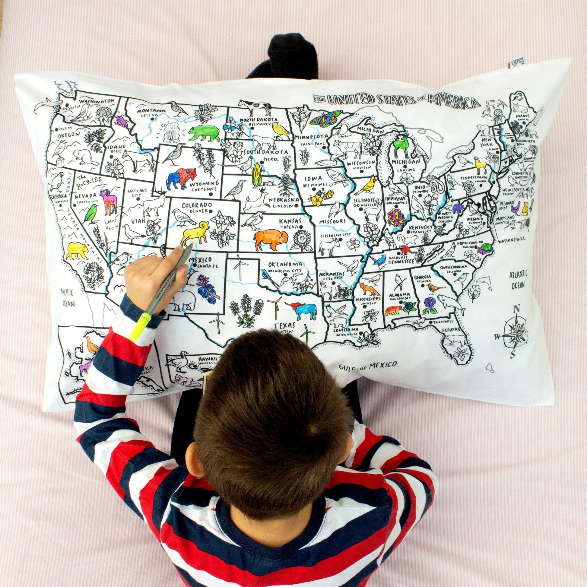 Colour Your Own US Map Pillowcase - Educational Colouring Gifts - ELLIE