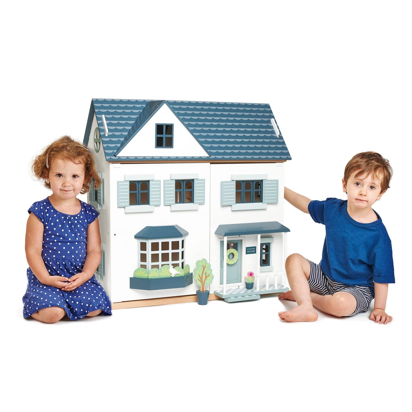 Dovetail House - Wooden dolls house - ELLIE