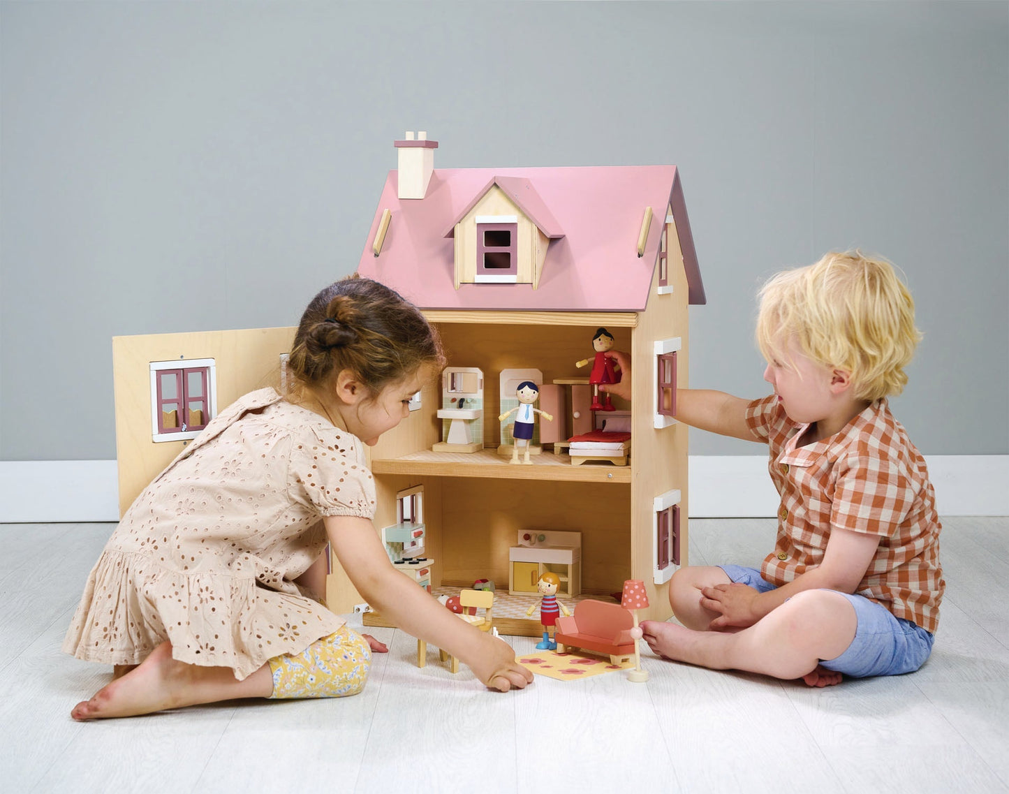 Foxtail Villa + Furniture in Pink - Wooden dolls house - ELLIE