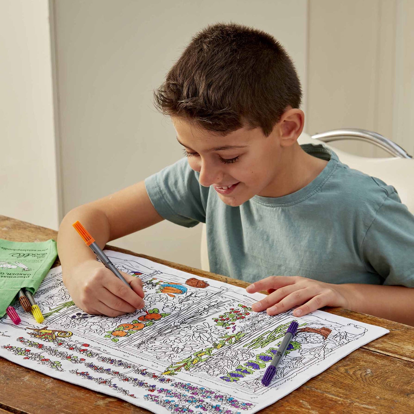 Garden, Grow, Eat! Placemat to Go - Educational Colouring Gifts - ELLIE