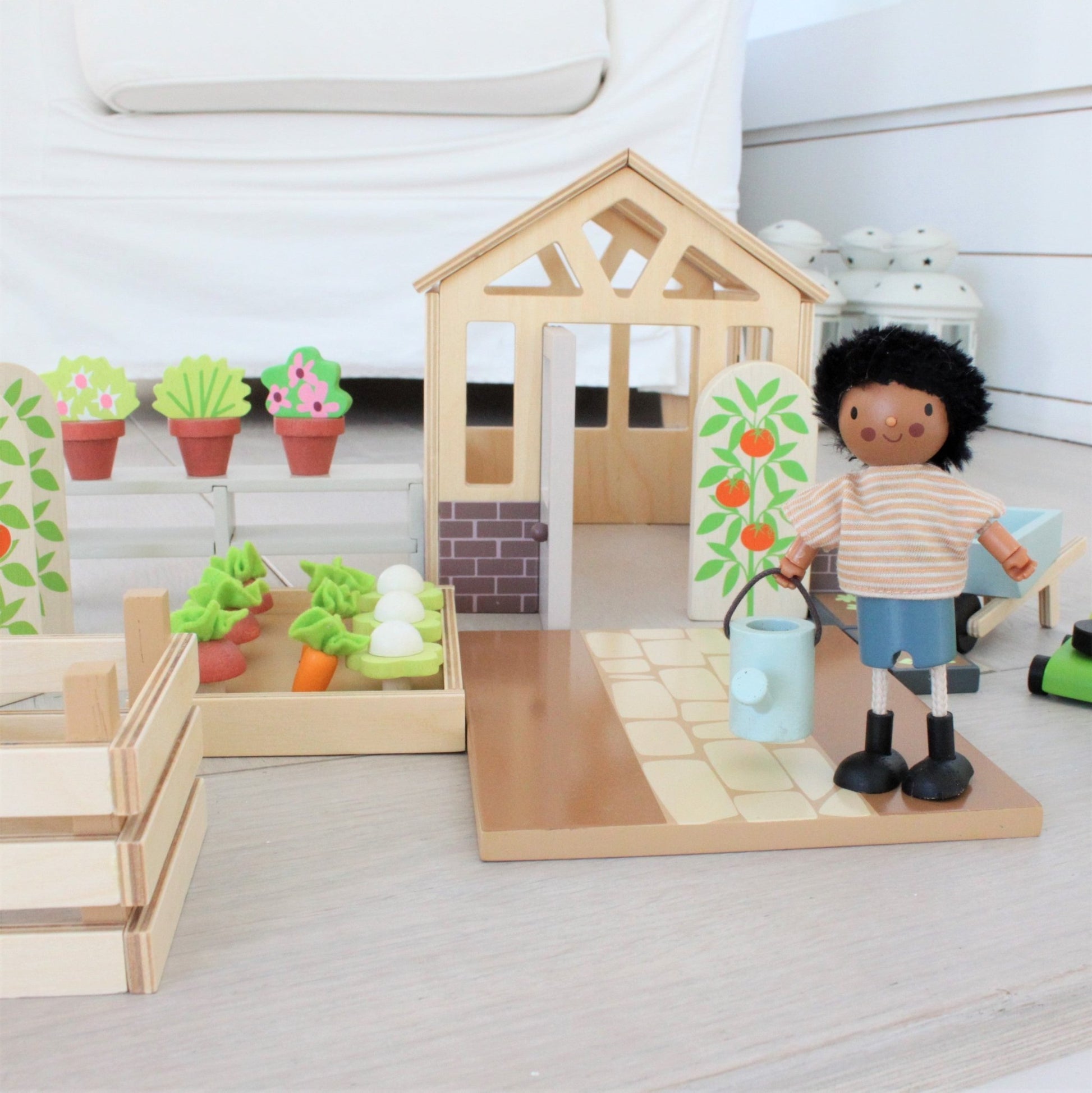 Greenhouse and Garden Set - Wooden dolls house - ELLIE