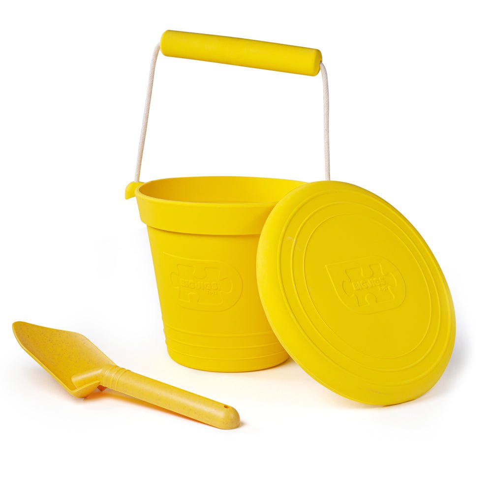 Honey Yellow Silicone Bucket, Flyer and Spade Set - ELLIE