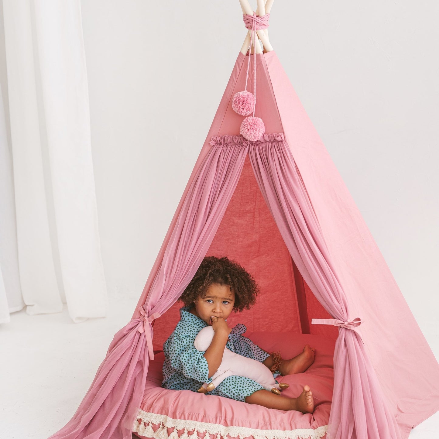 MINICAMP Fairy Kids Play Tent With Tulle in Rose - Teepee - ELLIE