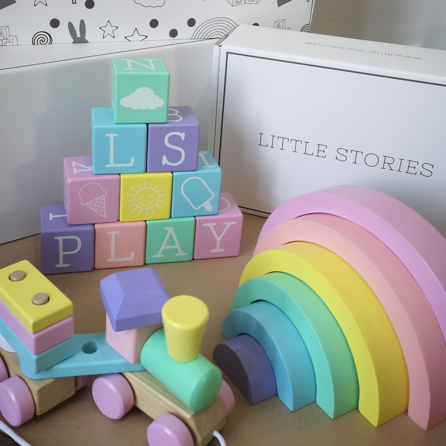 Perfect Pastels Play, Build & Stack™ Blocks - ELLIE